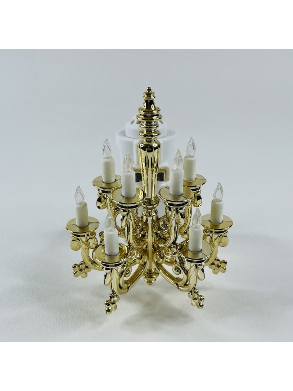Bath & Body Works Bridgerton Gold Chandelier Nightlight Wallflower Plug